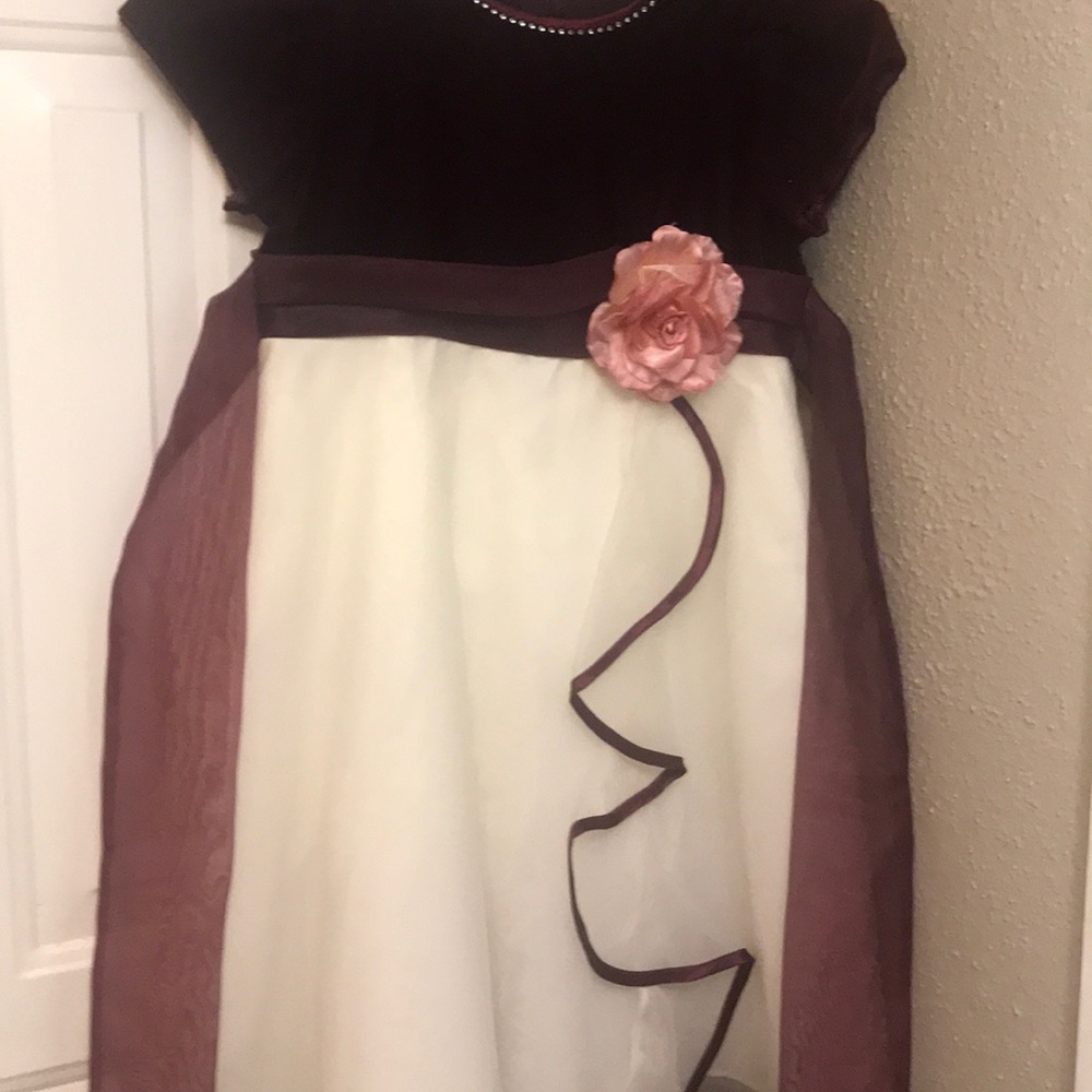 Girl dress